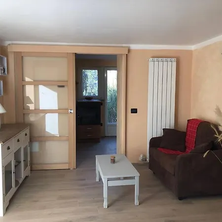 Appartamento Avec Jardinet Pour 3 P. *