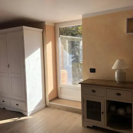 Appartamento Avec Jardinet Pour 3 P. *